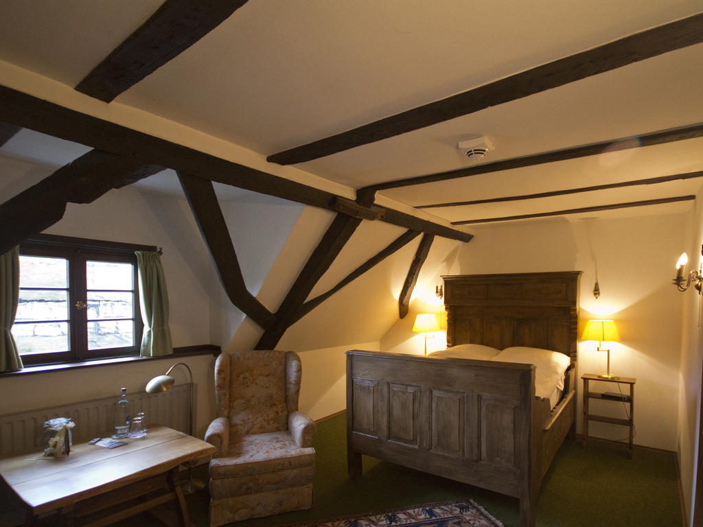 Hotel & Restaurant Gut Hungenbach Kurten Room photo